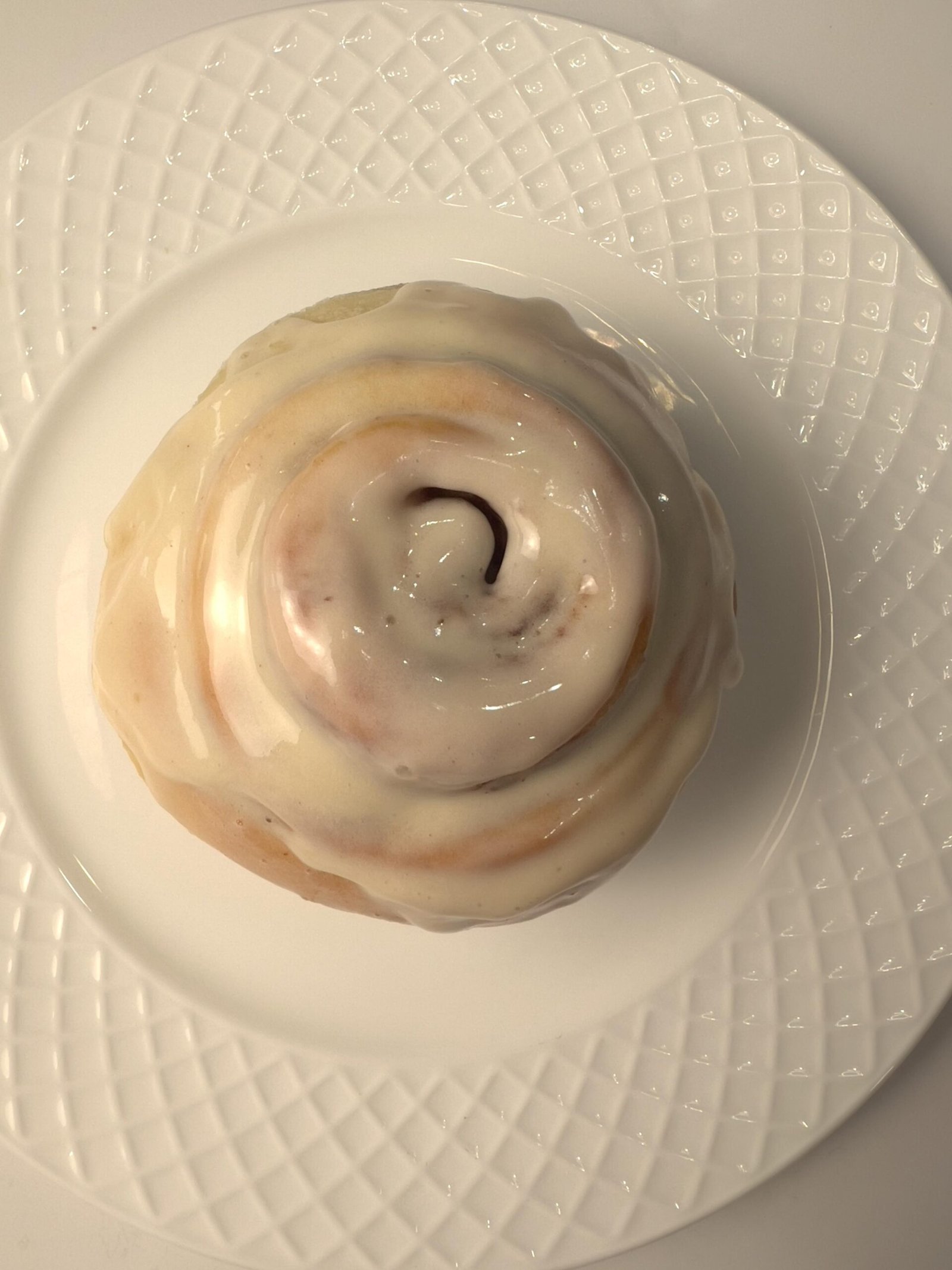 Glazed Cinnamon Roll - Image 4